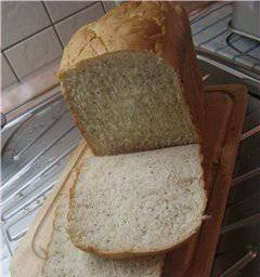 לחם שמנת חמוצה (יצרנית לחם)
