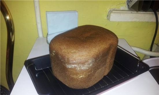 לחם שיפון חיטה ברוח דבש (יצרנית לחם 2500 של פנסוניס)