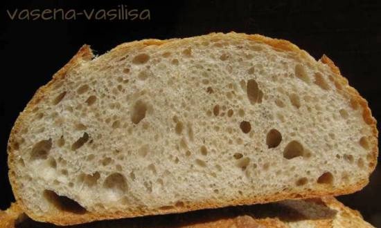 לחם משק שוויצרי (לחם חיטה עם מחמצת צימוקים)