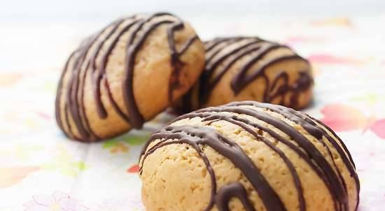 Soft caramel cookies with condensed milk