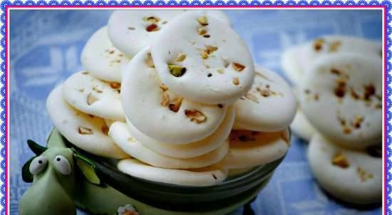 Protein-free meringue
