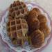 Walnut-linen thick waffles and madelens