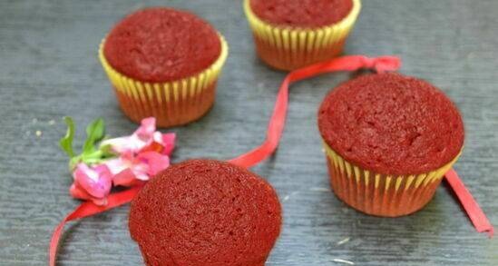 Flaxseed Egg Red Velvet Cupcakes (Lean)