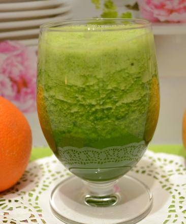 Citrus Vitamin Drink with Whitgrass and Spinach