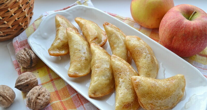 Arabian pancakes "Ataif" (kataif, gadaif)