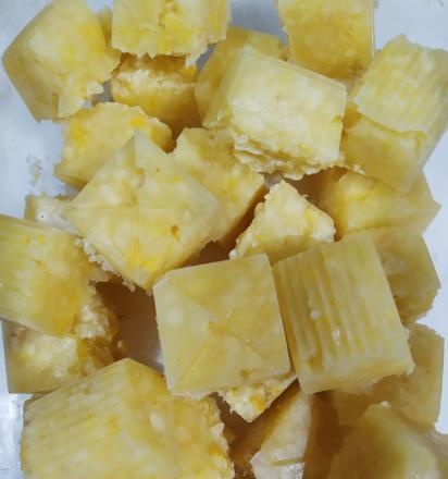 Lemon cubes (frozen)