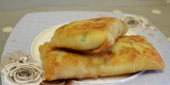 Curd pancakes with spinach