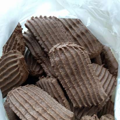 Shortbread cookies with cocoa (Philips pasta machine)