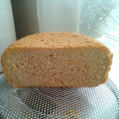לחם עם קמח מלא וסובין שיבולת שועל (בכלי רב-קוקי רדמונד RMC-02)