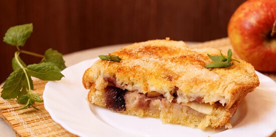 Apple pie with bread (Torta di mele e pane)