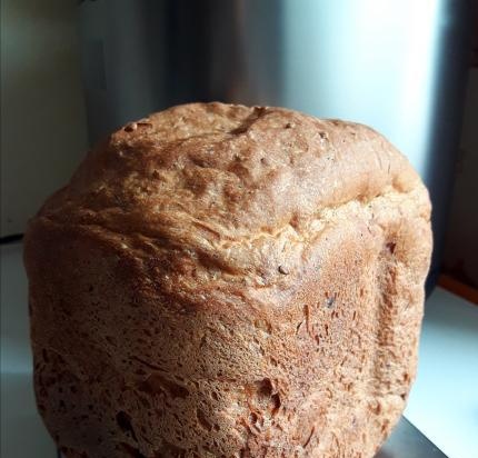 מולינקס OW240E30. לחם דגנים העשוי מאפייה מוכנה