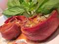 Figs with gorgonzola in a prosciutto ring
