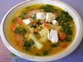 Lentil soup with spinach and goat cheese
