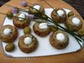 Potato pancakes with mushrooms (Ves 4 cupcake and Princess juicer)