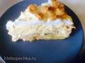Apple cheesecake (kezekuhen) with meringue
