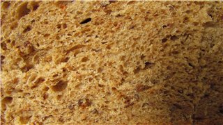 Wheat-rye bread with paprika and flaxseeds